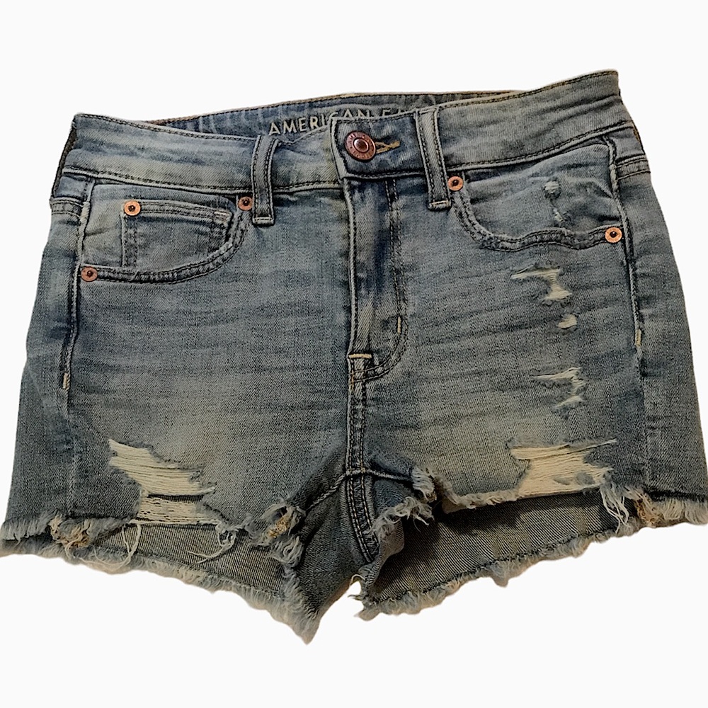 American eagle shorts (Size 00) in nice used condition!